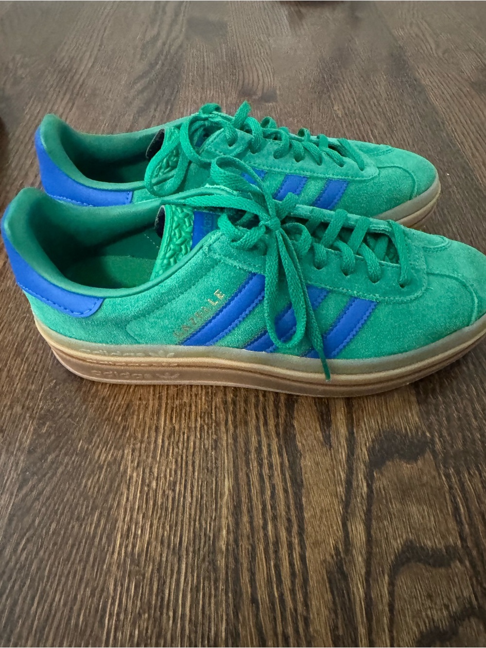 adidas women’s Green Suede Sneakers with Blue Stripes - Picture 2 of 5